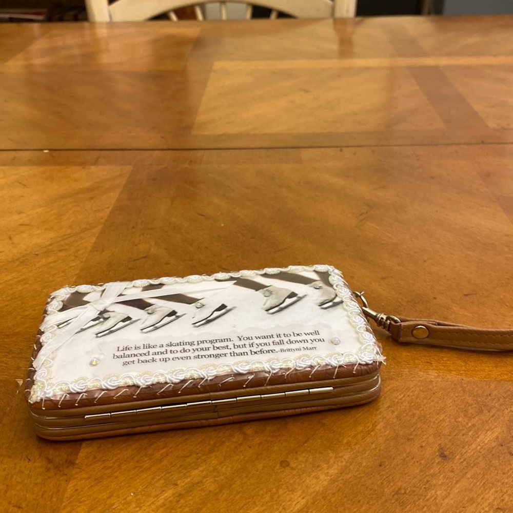 Skating wallet